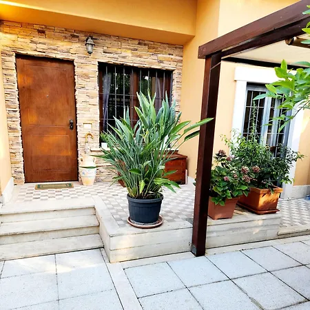 Alessandra Rome 10 Mins From Villa *